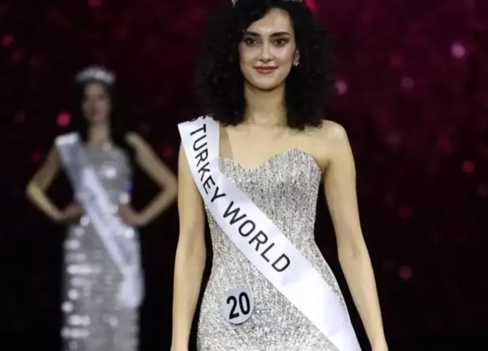 Miss Turkey 2025 Güzellik Kraliçesi Sıla Saraydemir Oldu!
