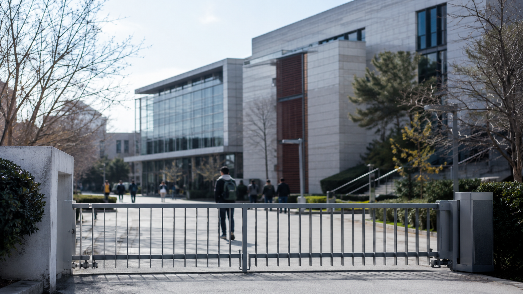 Bilgi Üniversitesi nin faaliyet izni kaldırıldı
