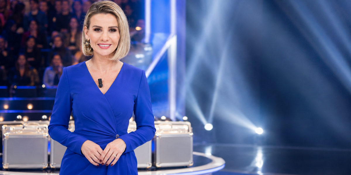 Esra Erol la Var Mısın Yok Musun ATV de başladı