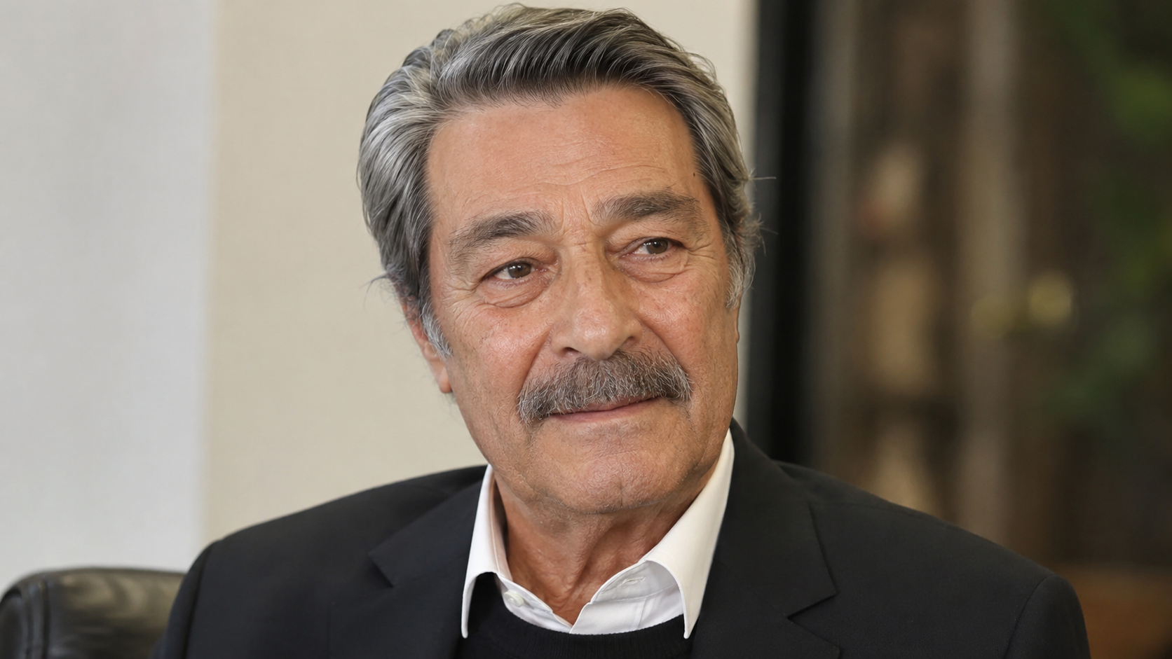 kadir inanır hakkında