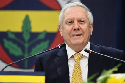 Fenerbahçe’de yeni başkan Aziz Yıldırım oldu